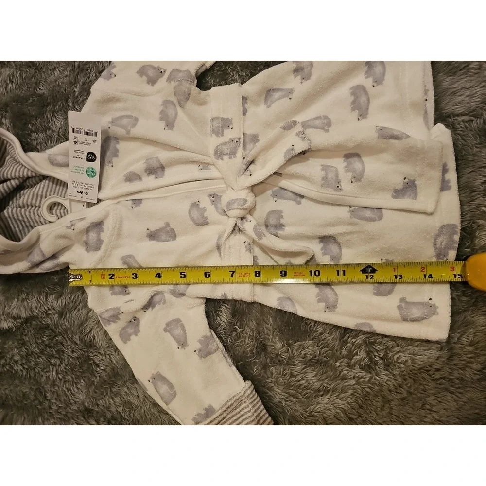 Carter's Baby Bathrobe White Bear Print Size‎ 0-9M- Great Cond.